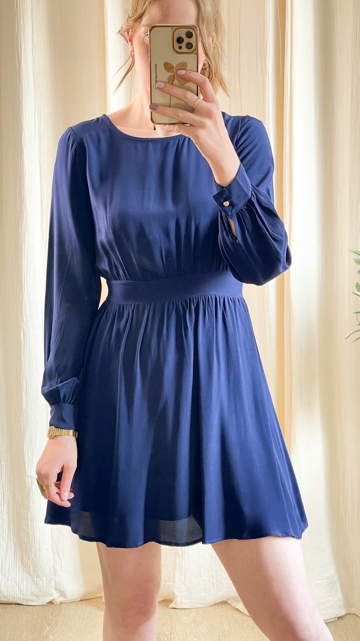 Robe Azure – Robe courte bleu marine élégante