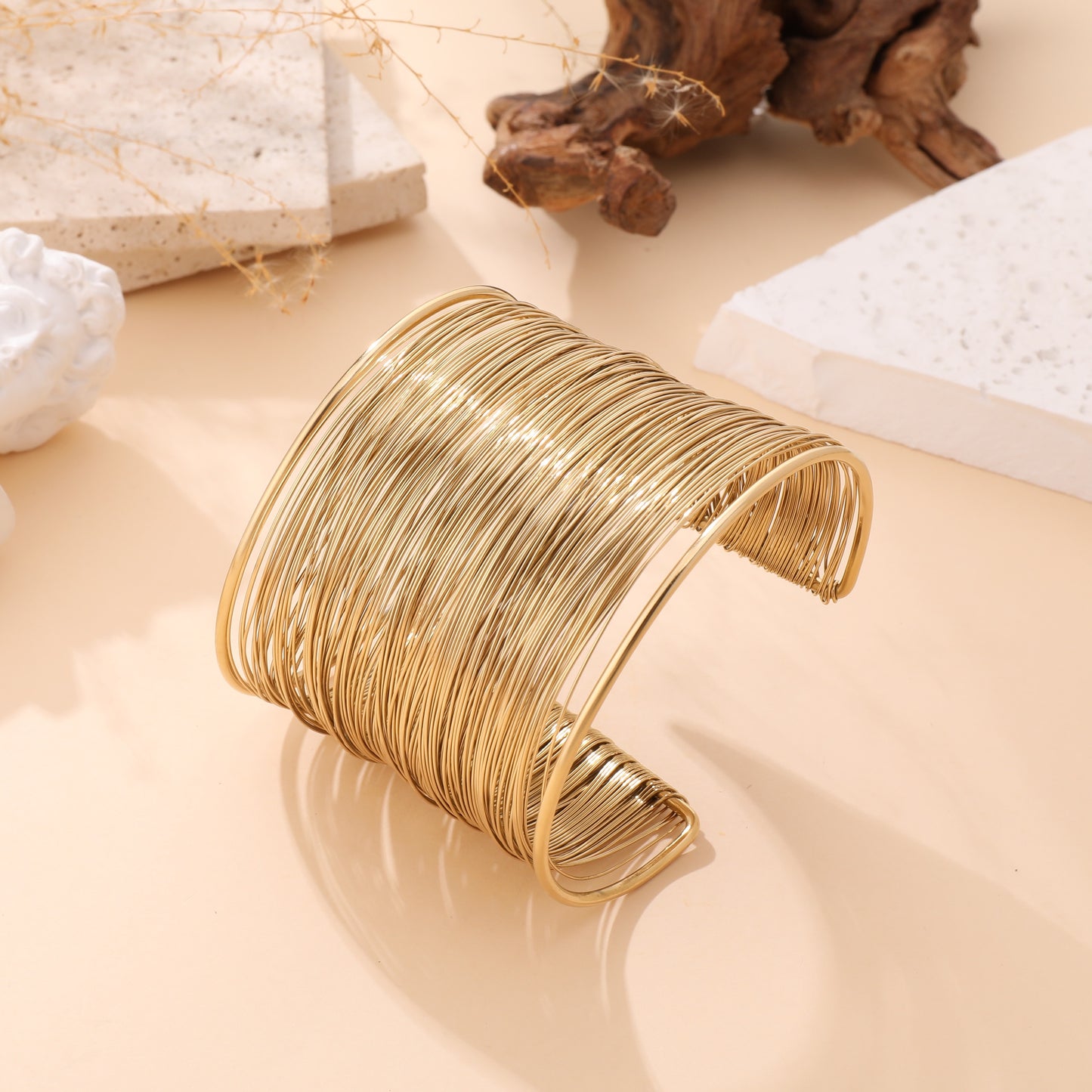 Bracelet Manchette Fil d’Or