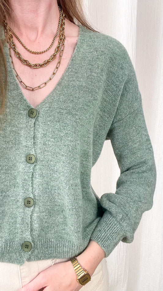 Cardigan court vert sauge en baby alpaga boutonné col V femme, gilet doux hiver chic