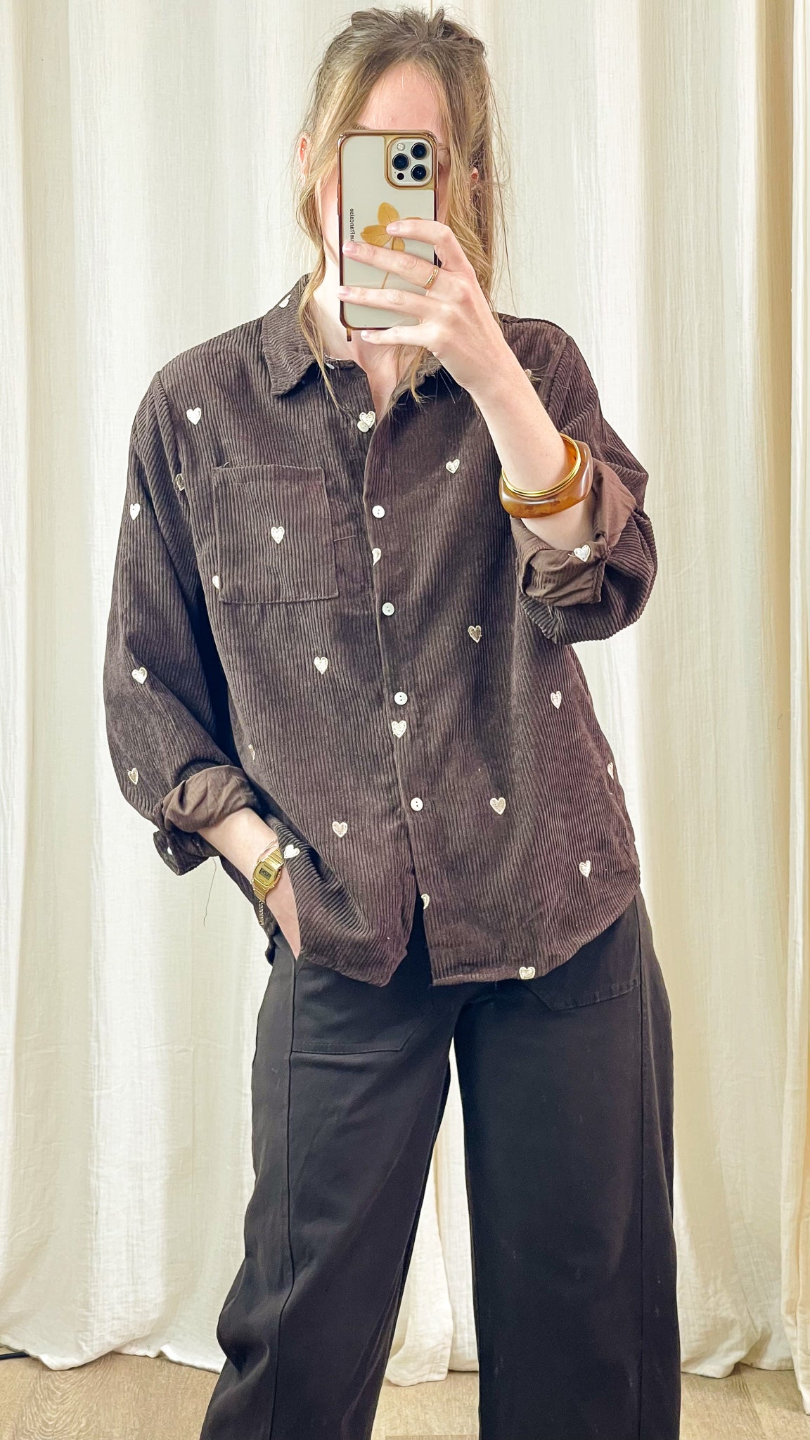 Chemise Cœur – Velours côtelé brodé de petits cœurs