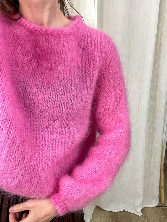 Pull rose fuchsia en kid mohair duveteux coupe oversize femme, maille aérée et col rond