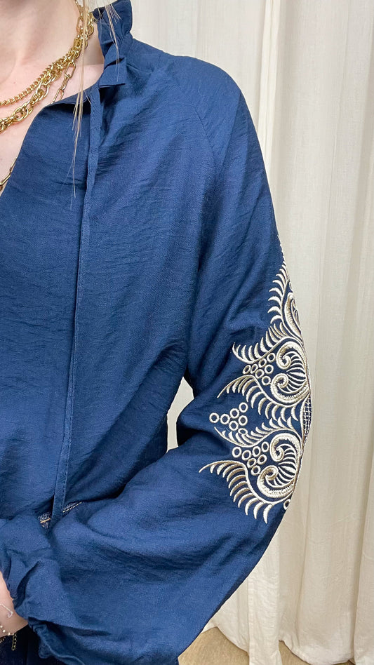 Blouse Charlie – Blouse fluide bleu marine brodée