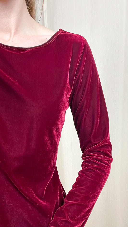 Robe Louise – Robe en velours à dos découpé