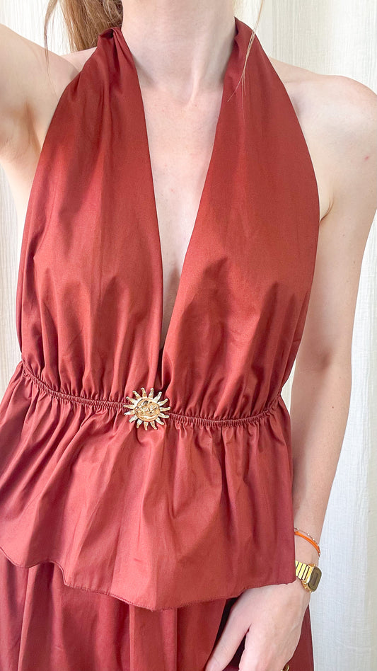 Ensemble Morgane terracotta femme top halter décolleté plongeant détail soleil doré jupe assortie style bohème chic