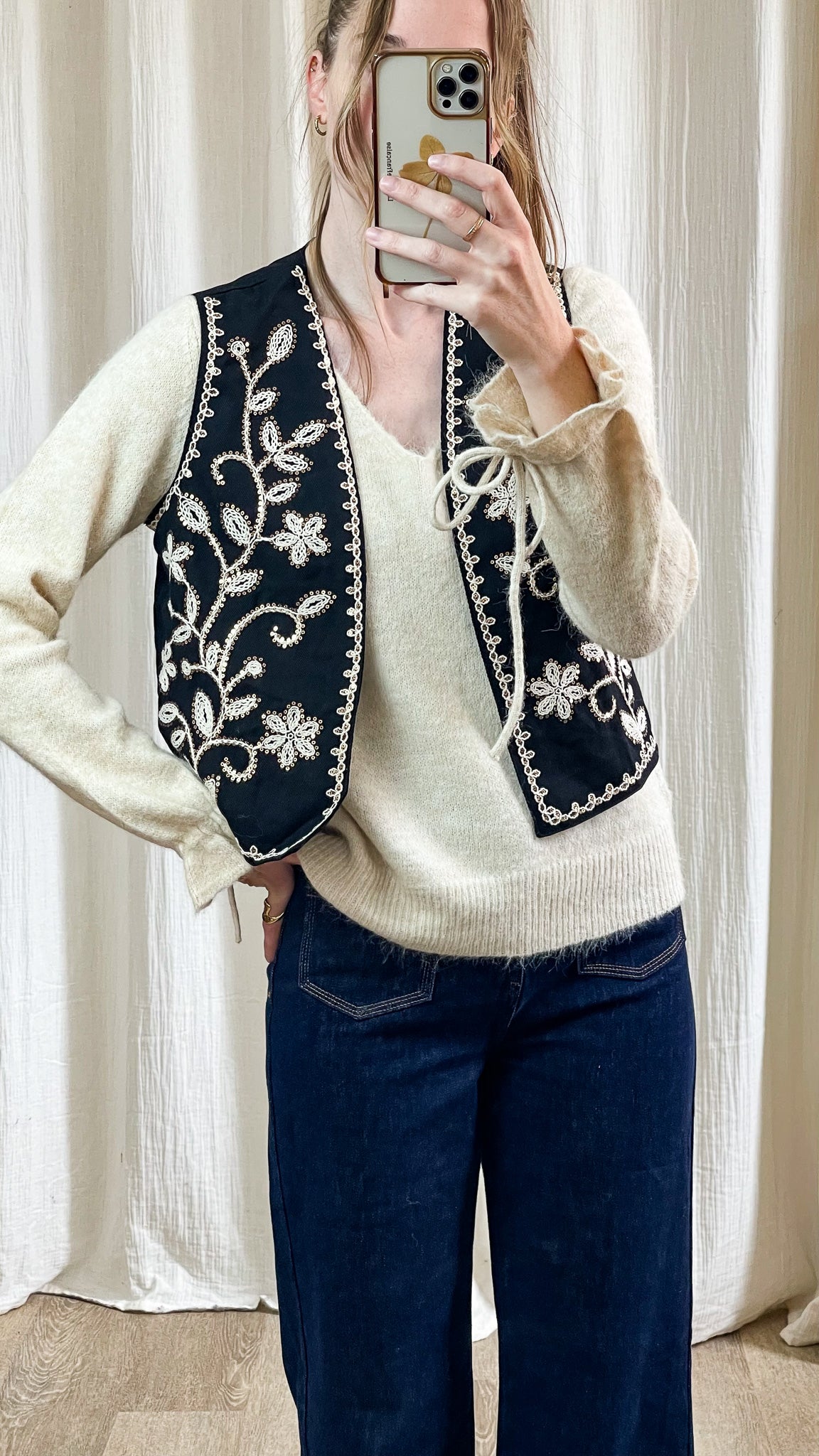 Boléro Bella – Gilet brodé à sequins