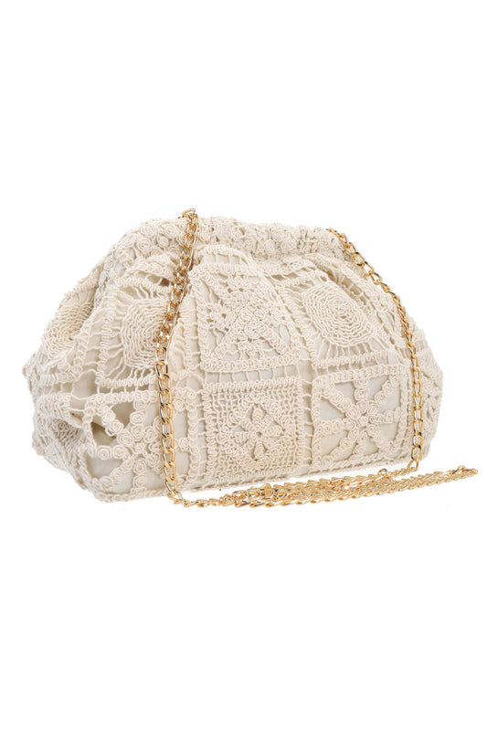 Pochette écrue brodée avec chaîne dorée élégante