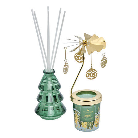 Coffret diffuseur sapin vert et bougie parfumée Hiver à Prague avec carrousel doré décoration Noël