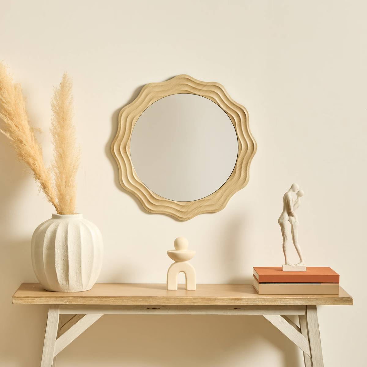 Vase boule Amia H28 céramique beige strié style bohème avec herbes de pampa décoration intérieure naturelle