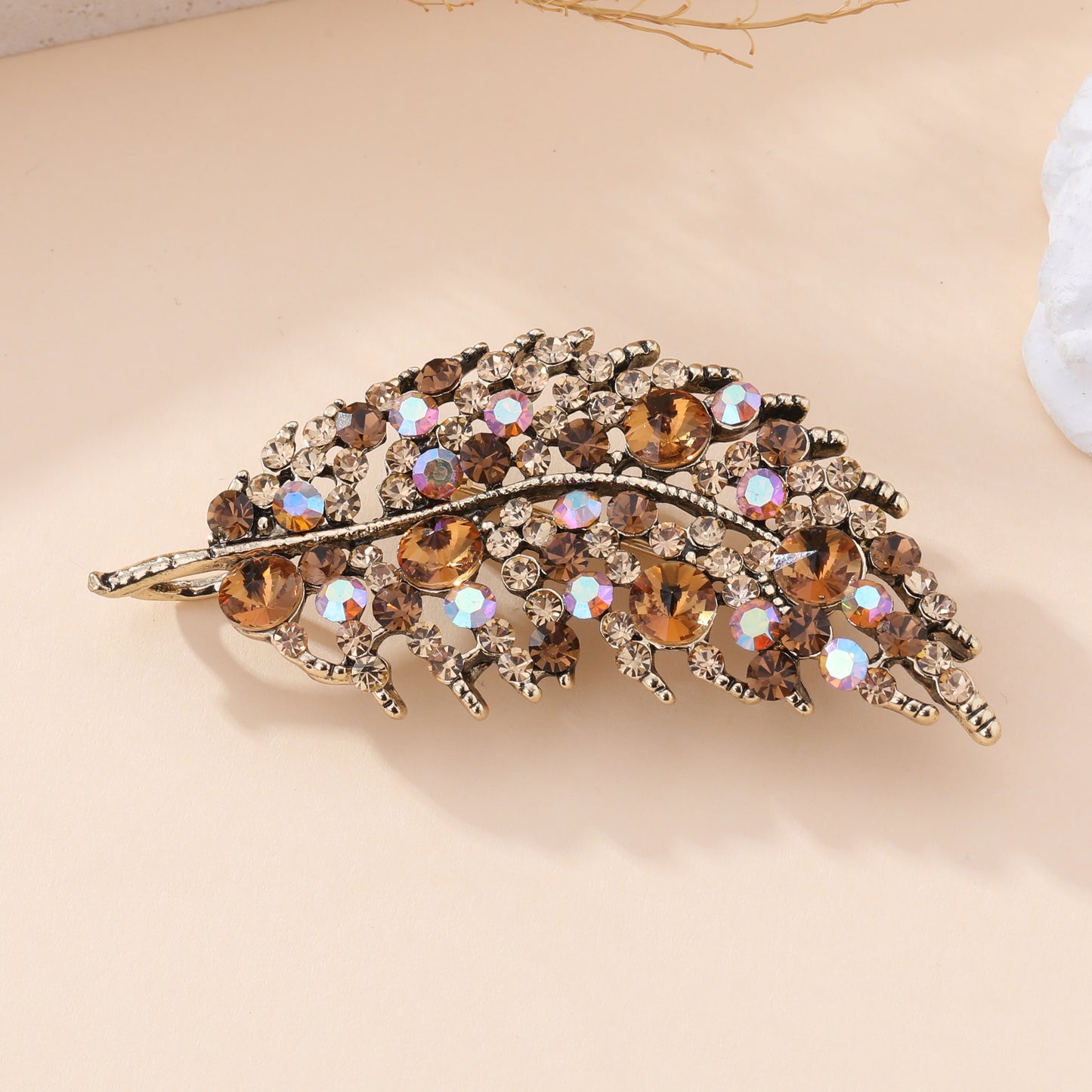 Broche Feuille Royale