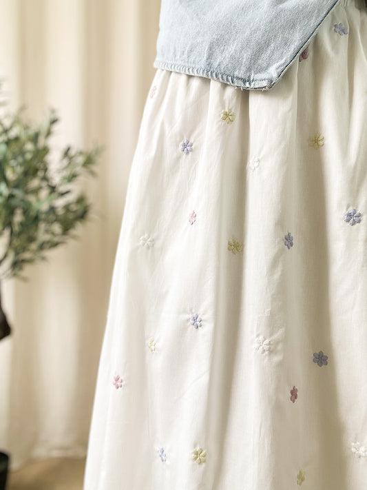Jupe Fleur – Jupe midi en coton brodé fleurs