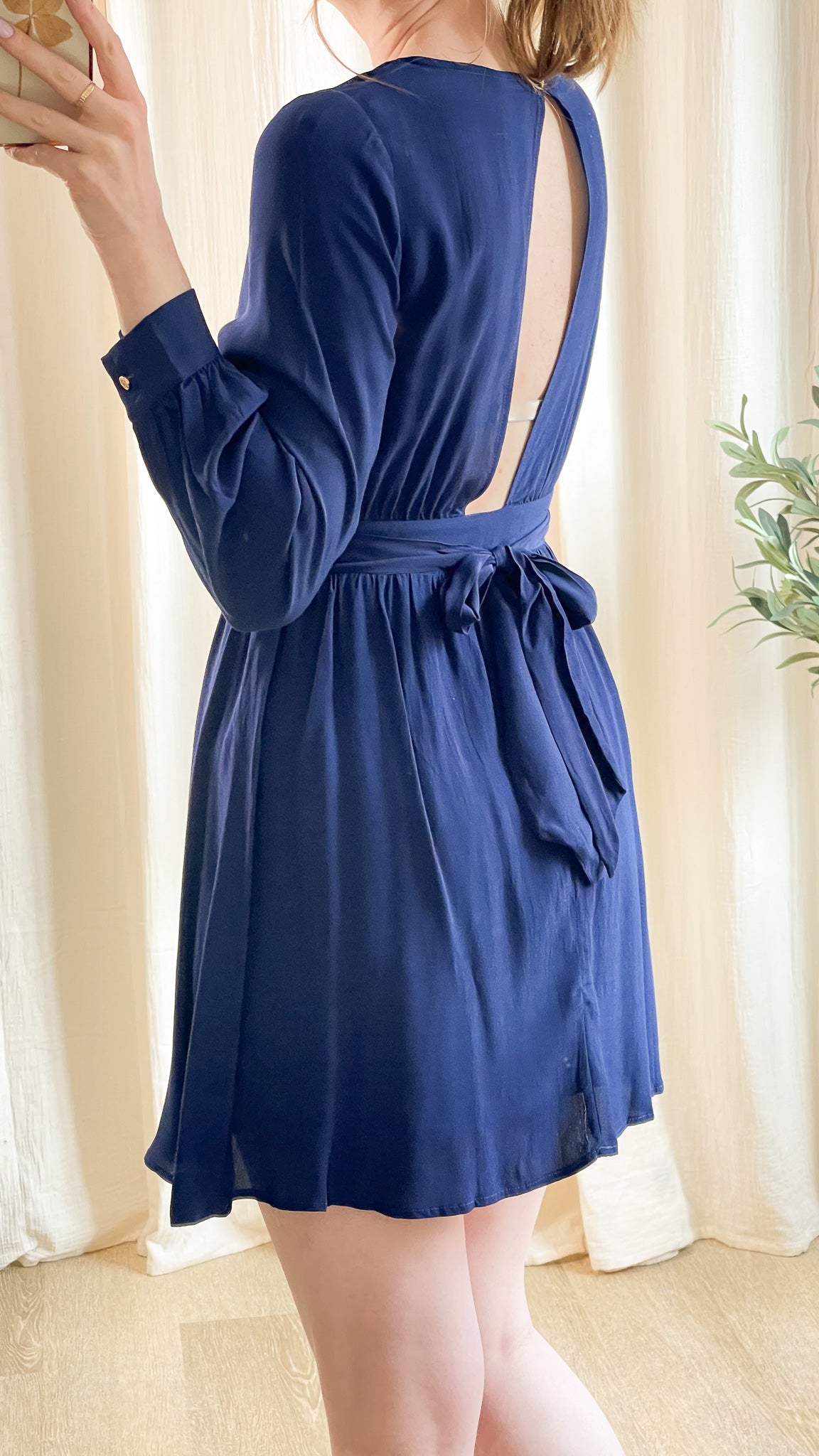 Robe Azure – Robe courte bleu marine élégante