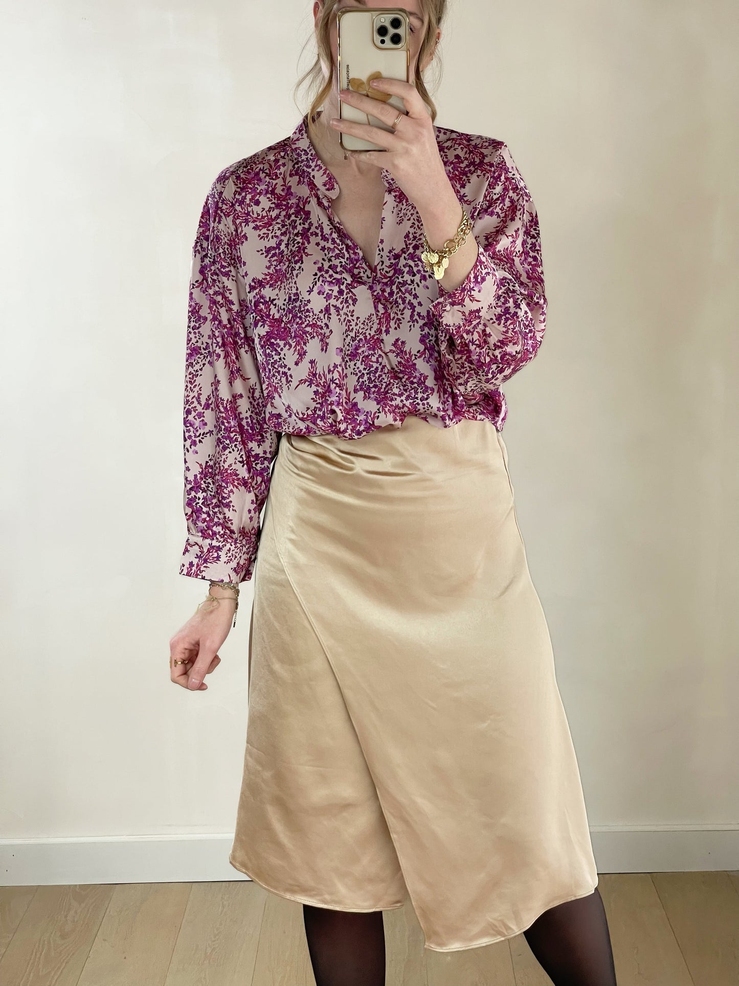 Jupe Siam – Jupe midi satinée beige
