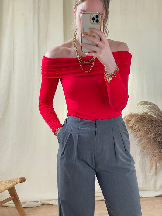 Top Shella – Top bardot rouge épaules dénudées
