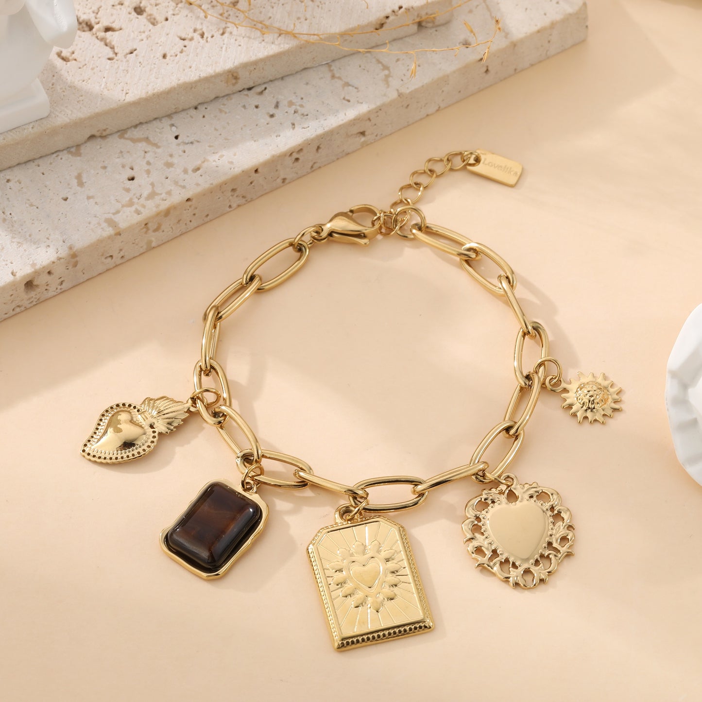 Bracelet charms doré