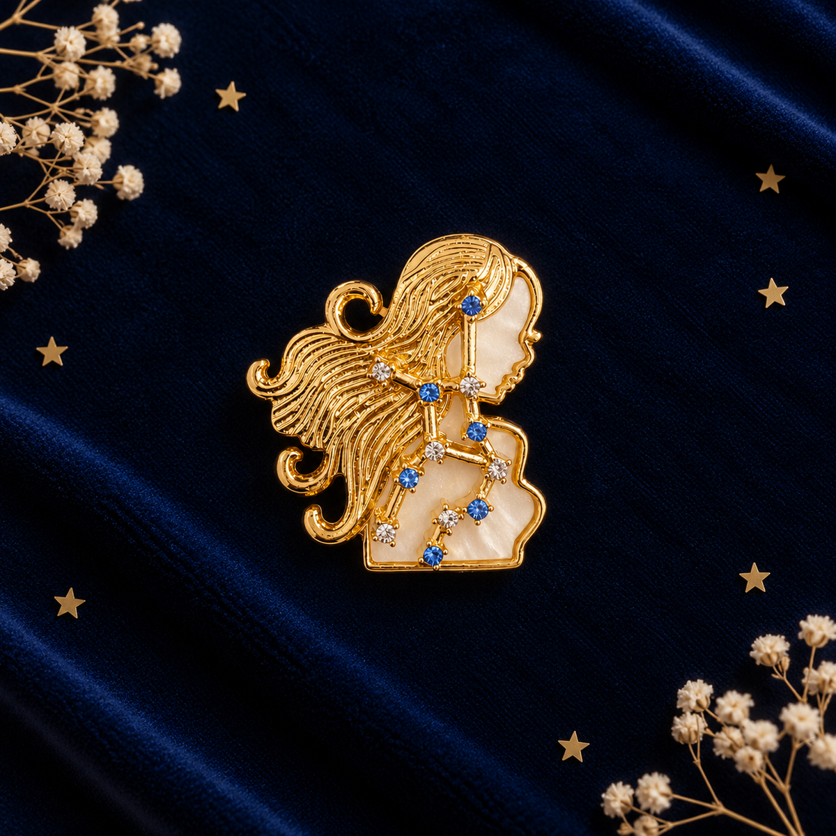 Broche dorée signe astrologique Vierge constellation pierres bleues et blanches accessoire bijou femme zodiac