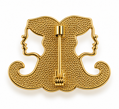 Broche dorée signe astrologique Gémeaux constellation deux visages texturée accessoire bijou femme