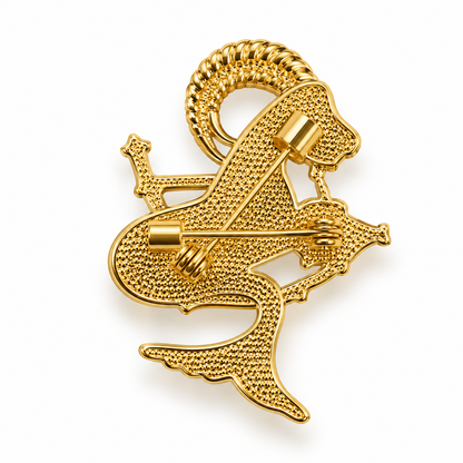 Broche dorée signe astrologique Capricorne texturée métal doré bijou constellation femme