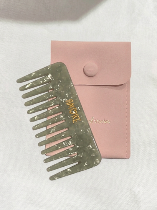 Peigne gravé AMOUR - Accessoire cheveux écaille marron