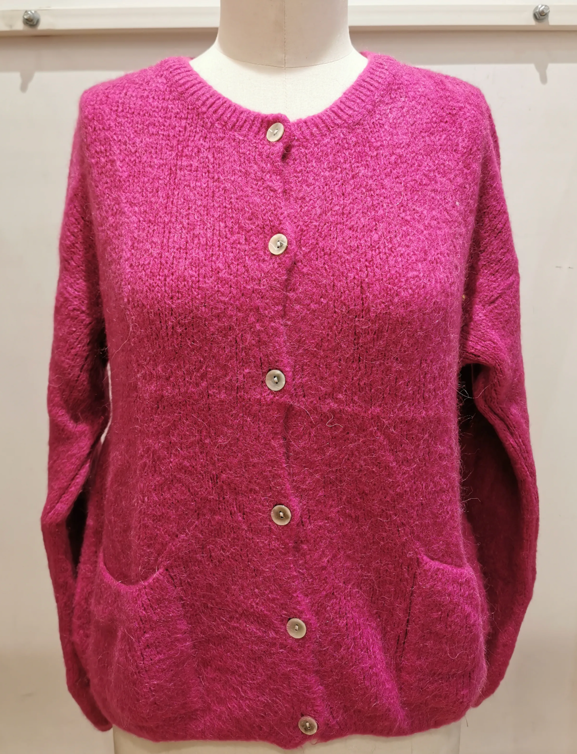 Gilet Lison - Gilet en baby alpaga boutonné avec poches