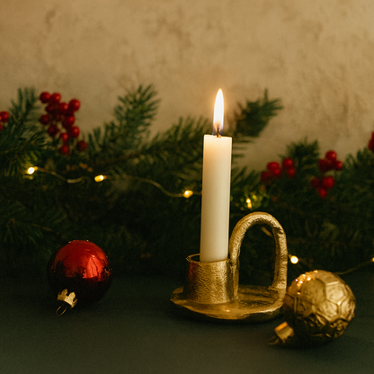 Bougeoir doré d'antan