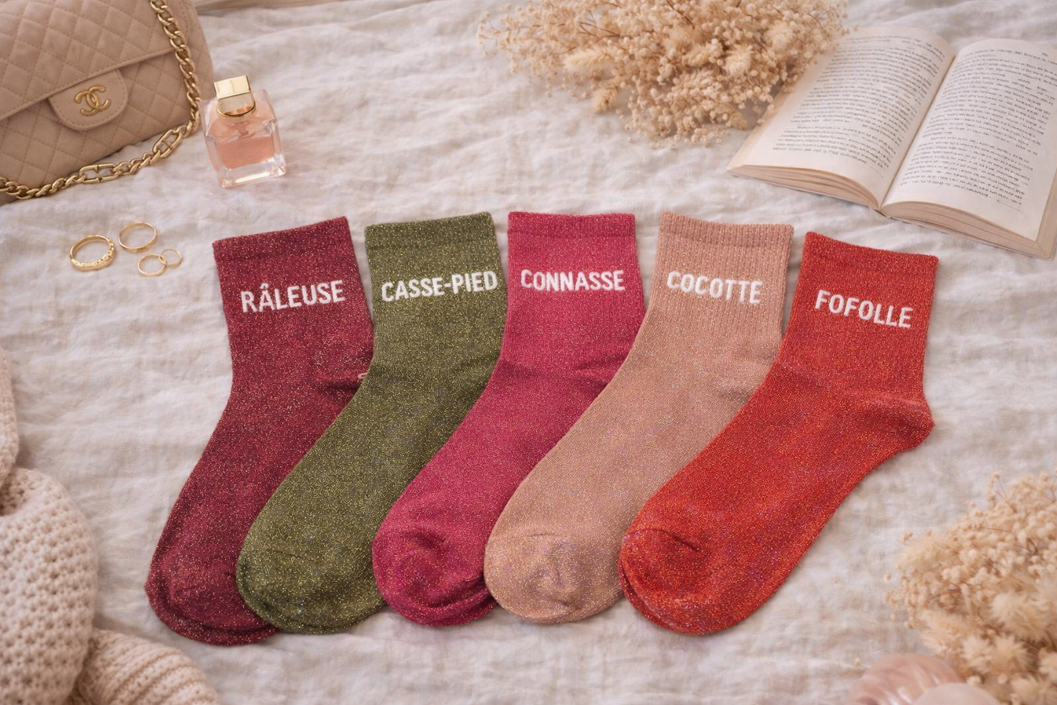 Chaussettes paillettes avec message rageuse, casse-pied, connasse, cocotte, fofolle
