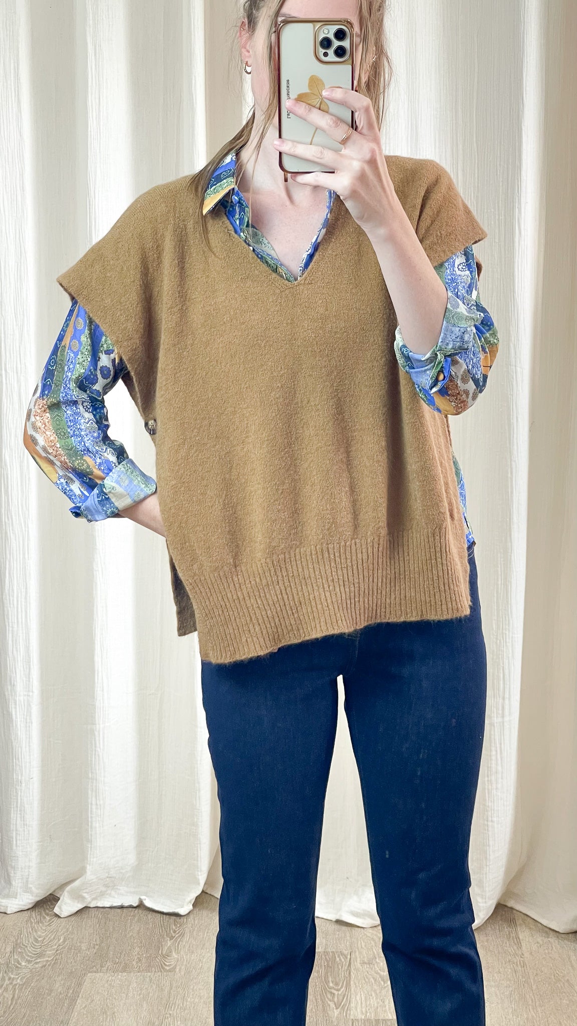 Pull Valentine - Pull sans manches à col V