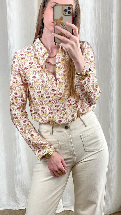 Chemise Nesra femme imprimé floral vintage tons rose et jaune, coupe classique col chemisier, style bohème chic