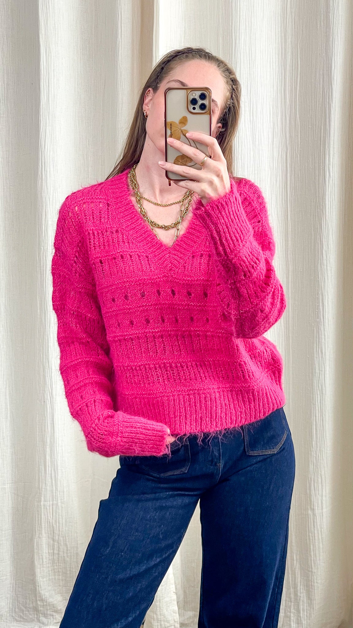 Pull col V rose fuchsia maille ajourée femme, coupe ample style cosy hiver