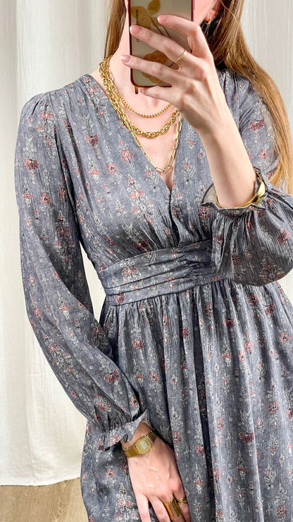 Robe longue bohème grise à imprimé floral vintage manches longues col V femme