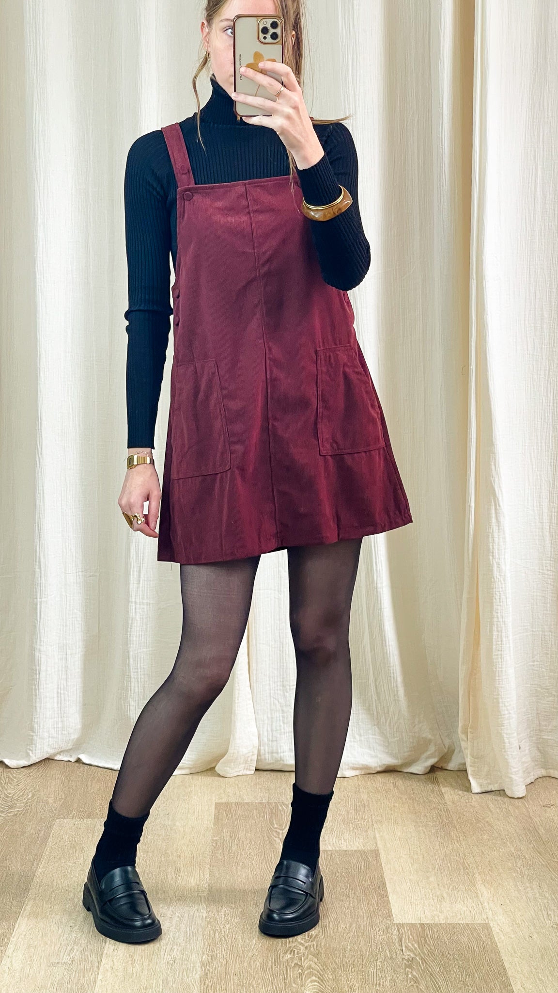 Robe Églantine – Robe salopette en velours côtelé