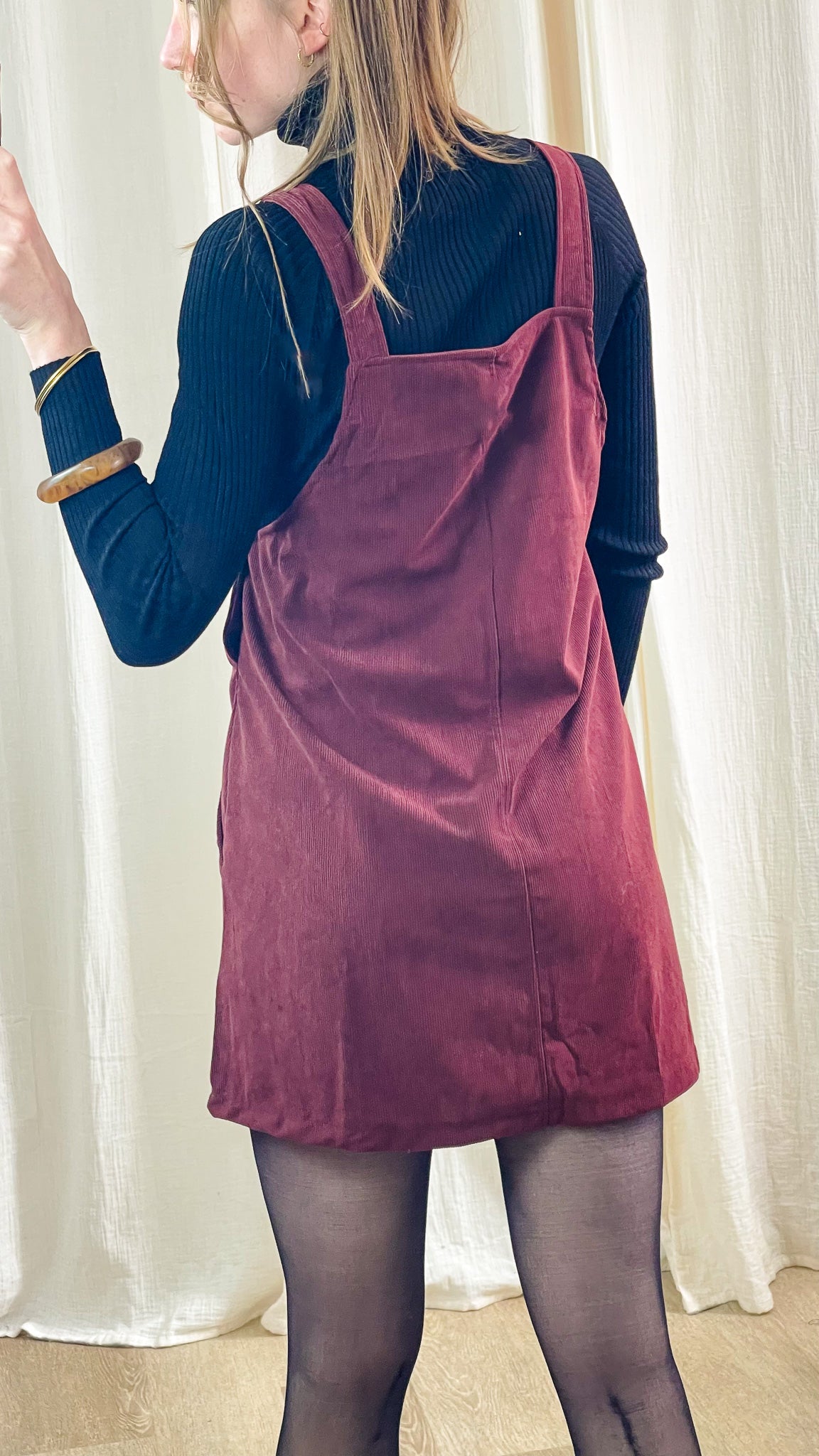 Robe Églantine – Robe salopette en velours côtelé