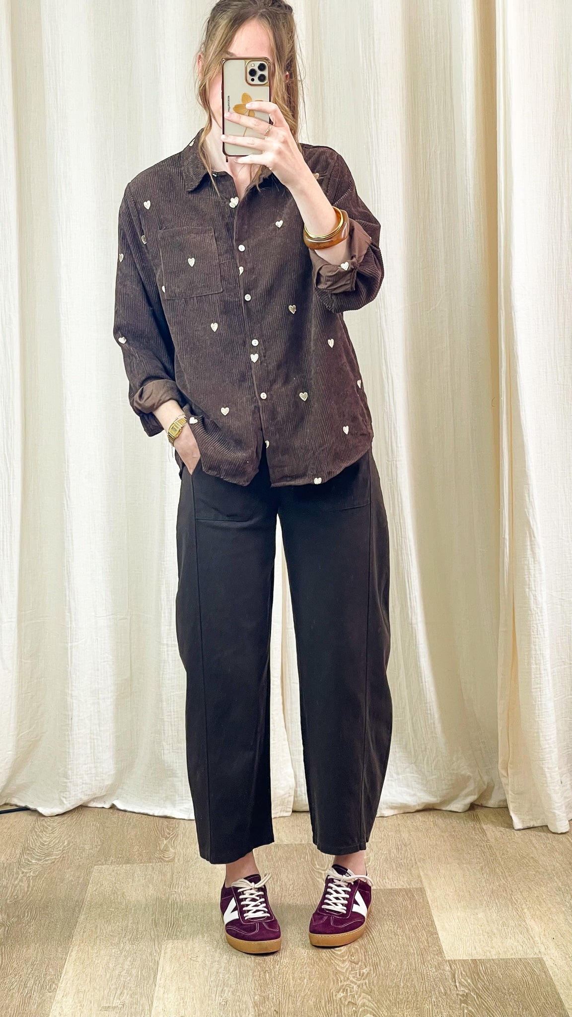 Chemise Cœur – Velours côtelé brodé de petits cœurs