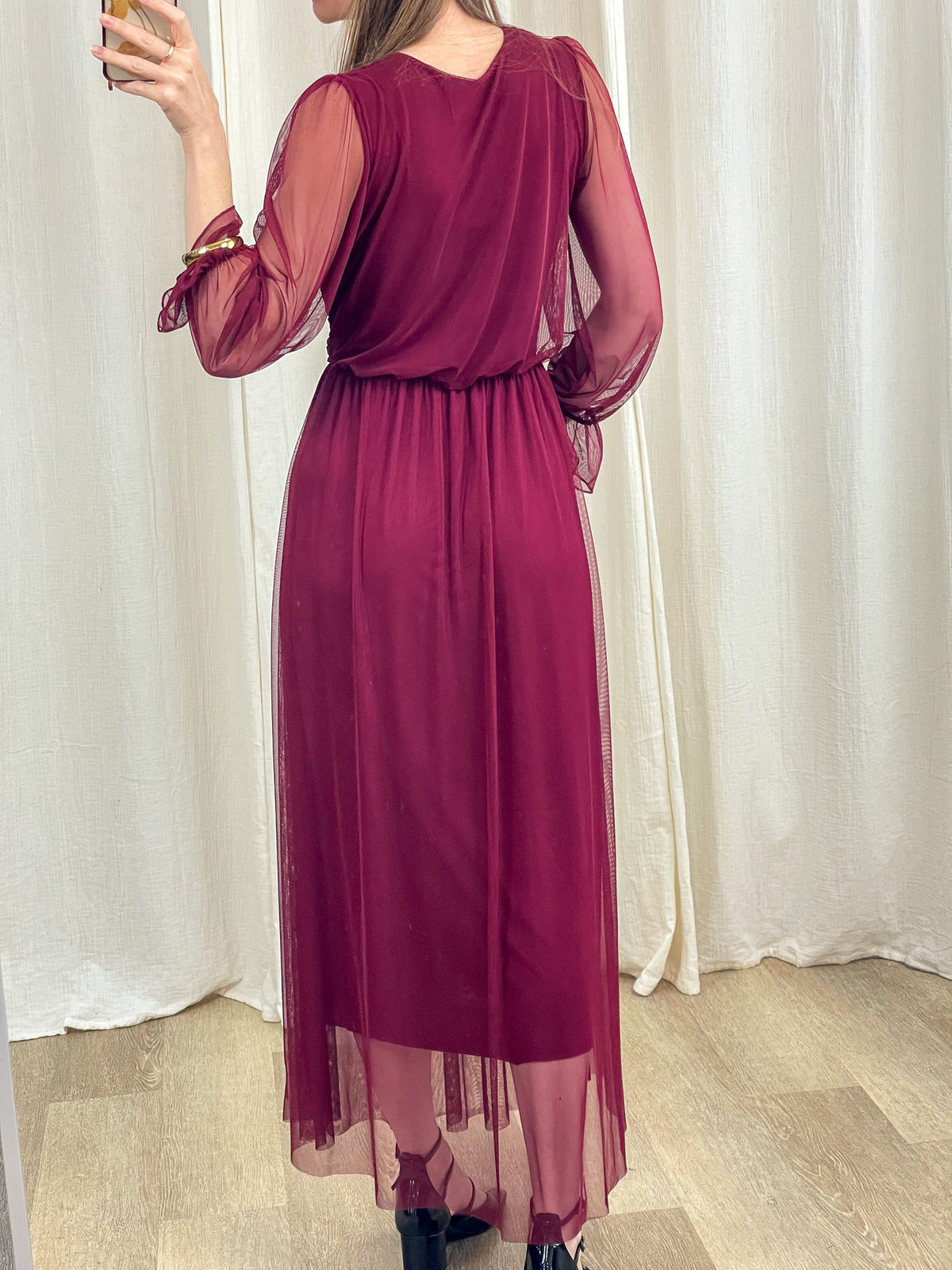 Robe longue de cérémonie bordeaux en tulle transparent manches longues femme dos élastiqué