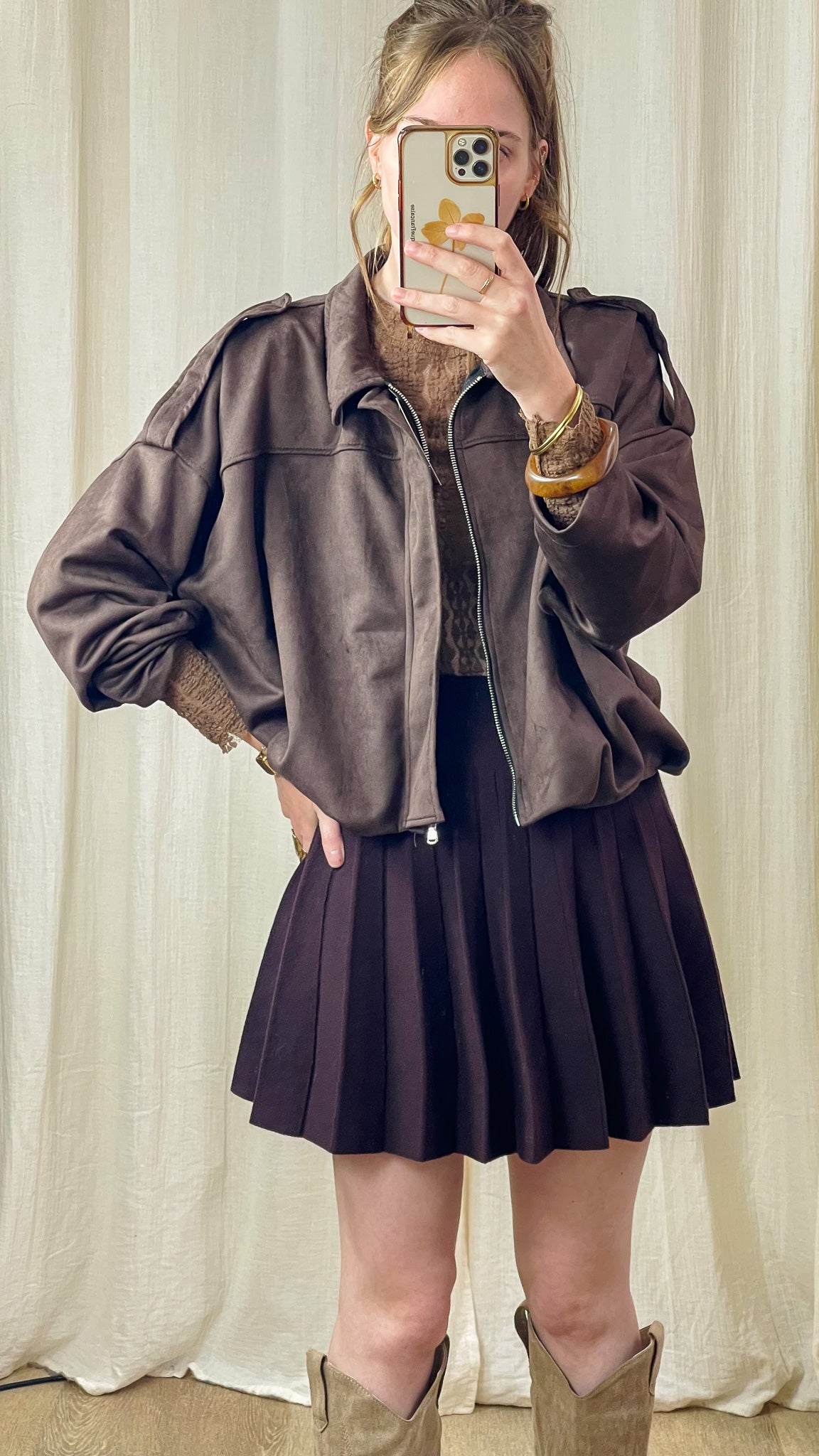 Bomber Lilith – Veste effet daim et coupe oversize ballon