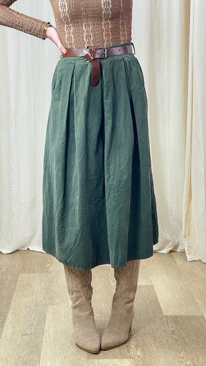 Jupe Zinnia – Jupe midi plissée en velours côtelé