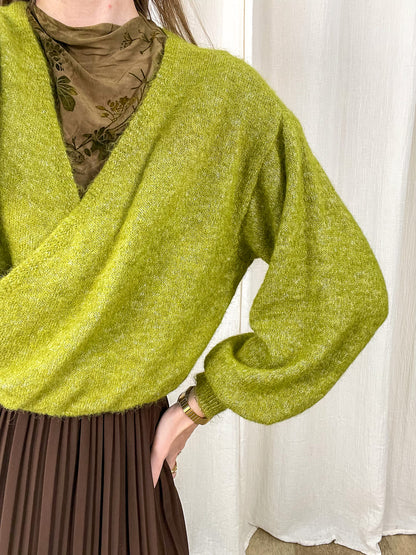 Gilet portefeuille Sarah vert anis en maille mohair douce, coupe cache-cœur oversize femme