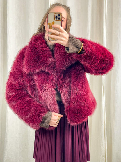 Veste fourrure rose fuchsia femme coupe courte style teddy hiver tendance