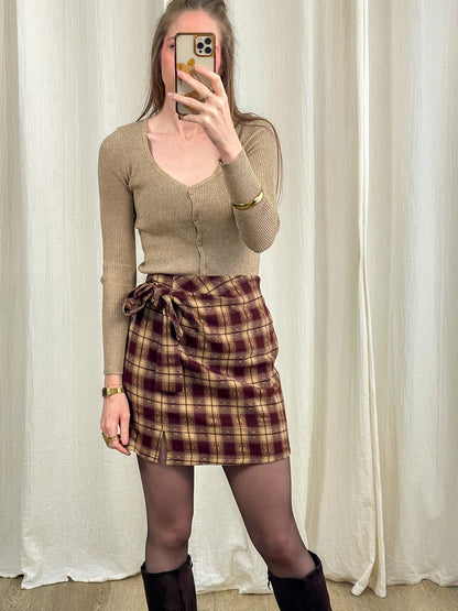 Jupe portefeuille à carreaux bordeaux et beige avec nœud latéral style preppy femme