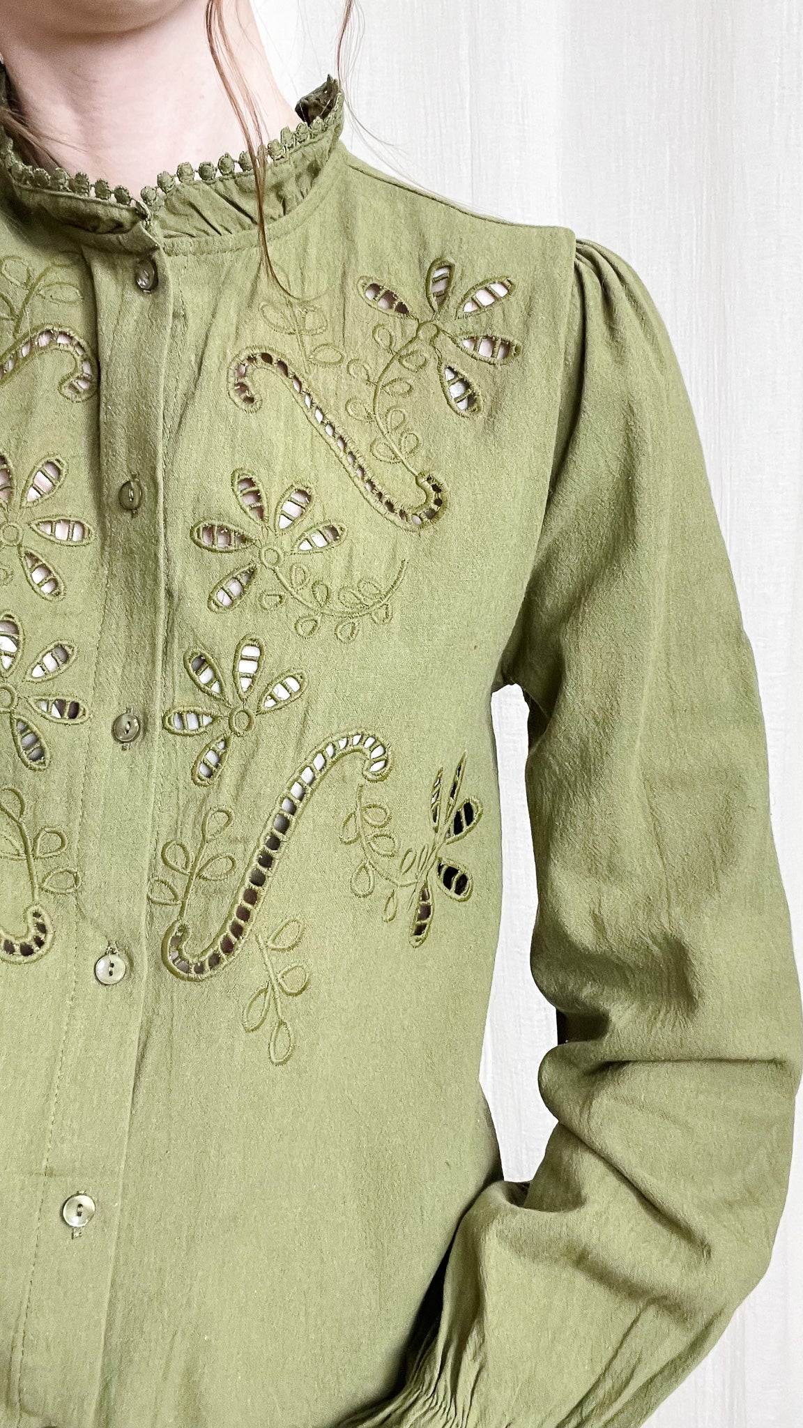 Chemise Lusa – Chemise brodée ajourée kaki