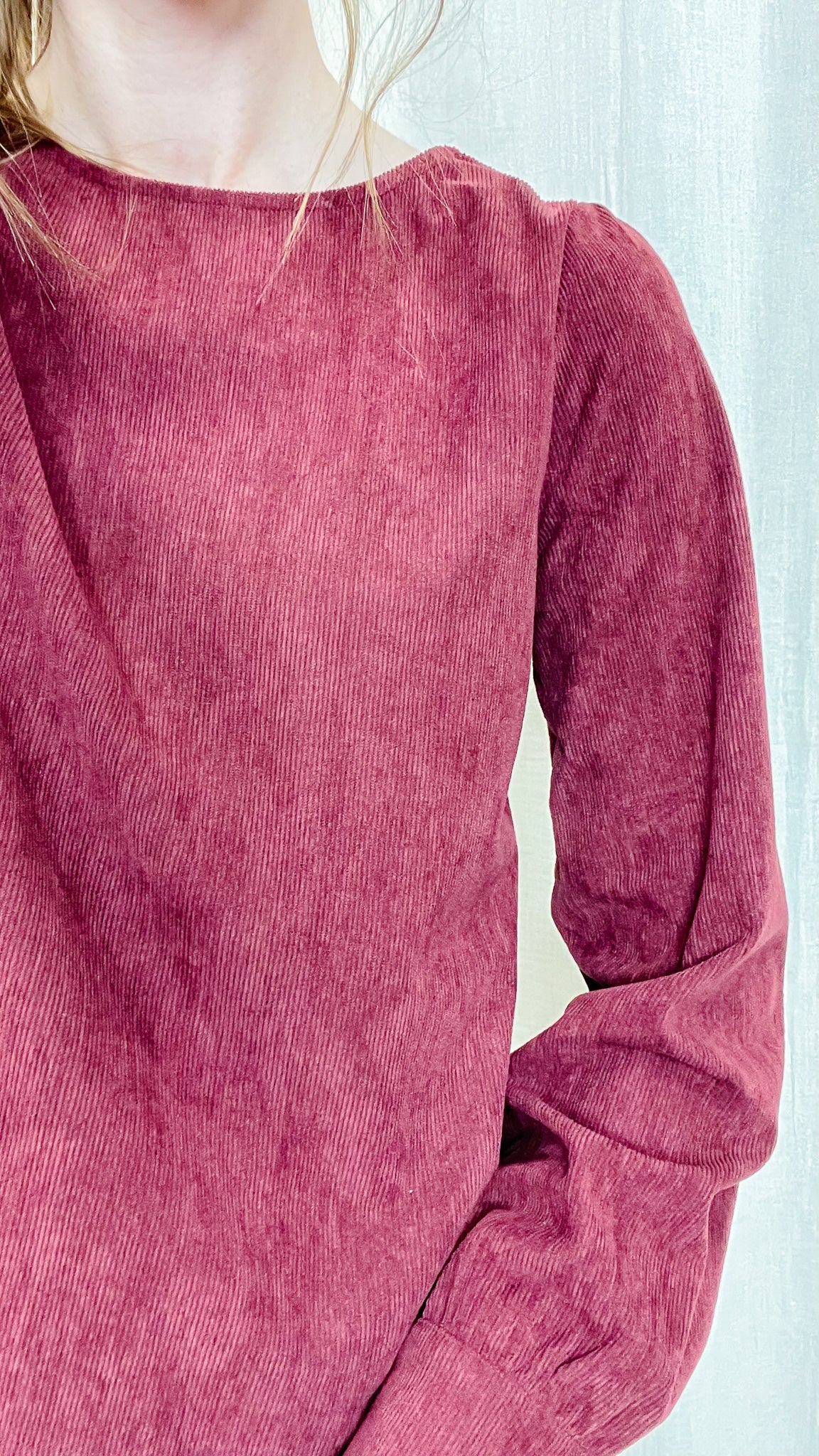 Blouse Angie – Blouse en velours côtelé à dos boutonné