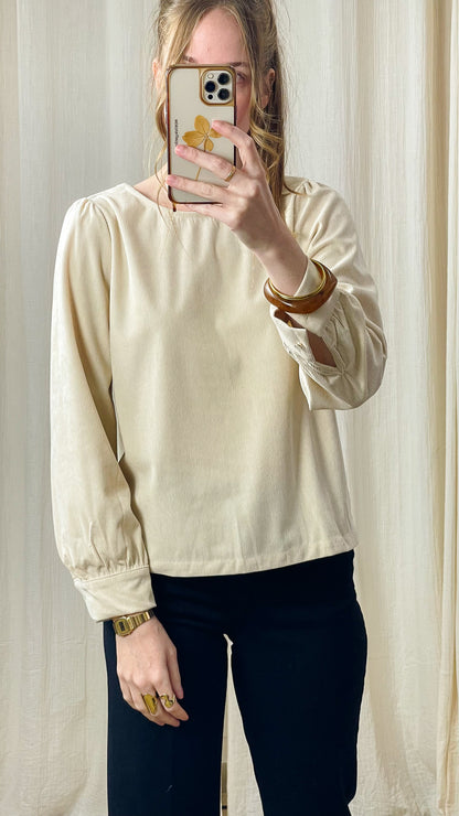 Blouse Angie – Blouse en velours côtelé à dos boutonné