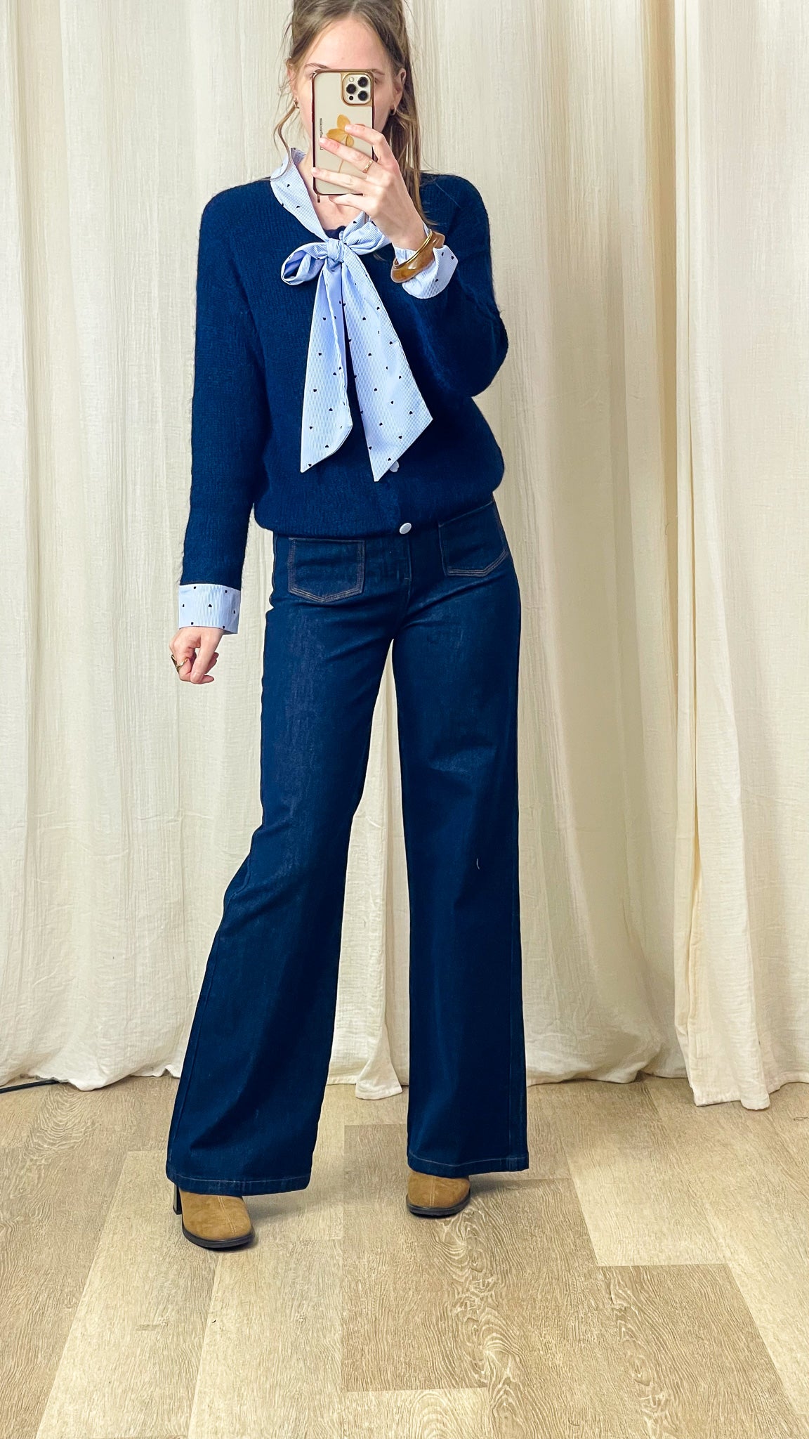 Pull Virginie – Pull bleu marine doux et élégant