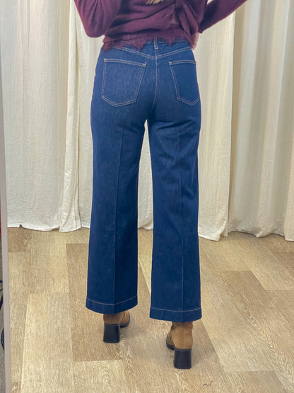 Jean wide leg taille haute bleu brut femme coupe évasée avec poches plaquées et surpiqûres contrastantes vue dos