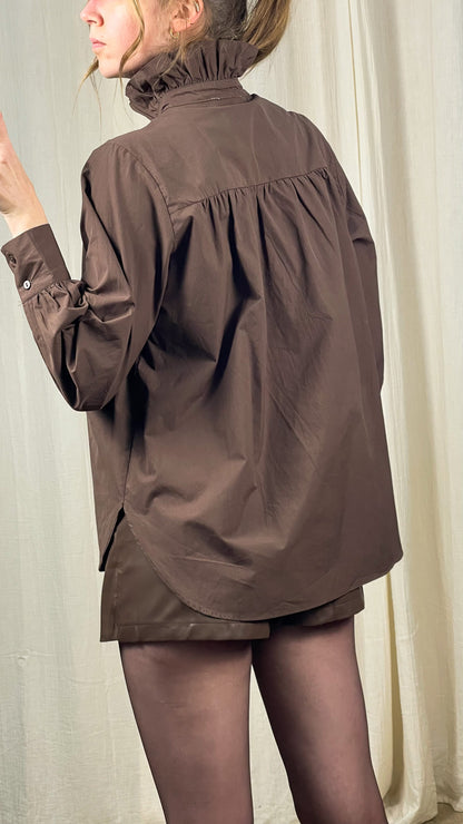 Chemise Lucinda – Chemise col montant volanté