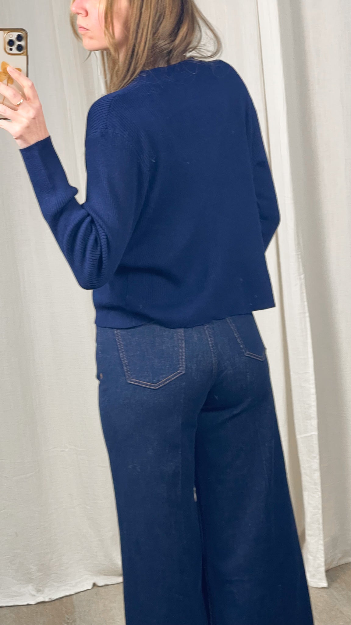 Gilet Bachira – Gilet bleu marine boutonné