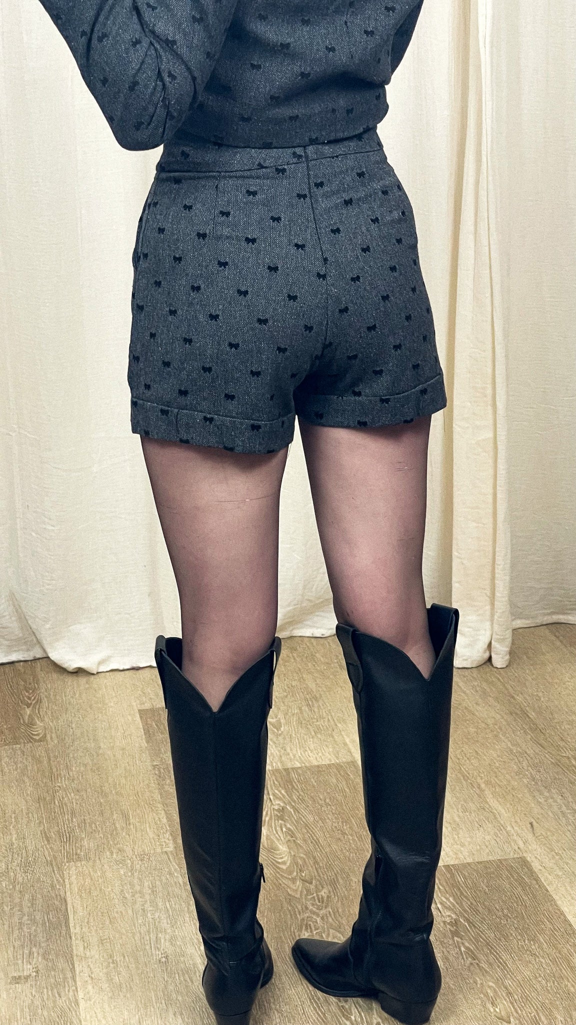 Short Lou - Short en tweed avec noeuds