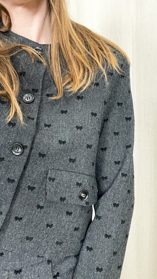 Veste Lou – Veste courte texturée à motif jacquard