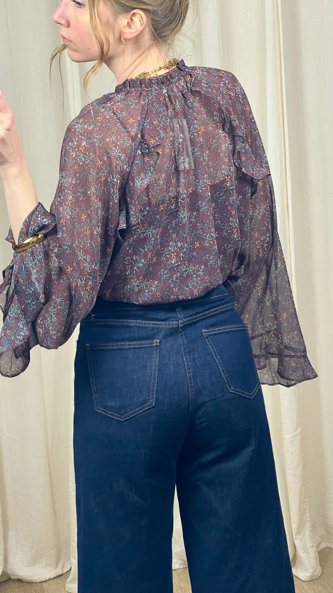 Blouse Julia – Blouse fluide imprimée à volants