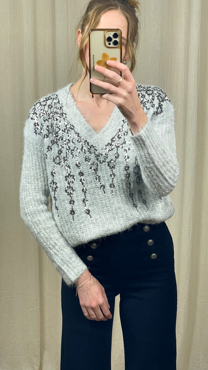 Pull Alice – Pull doux gris perle brodé de sequins