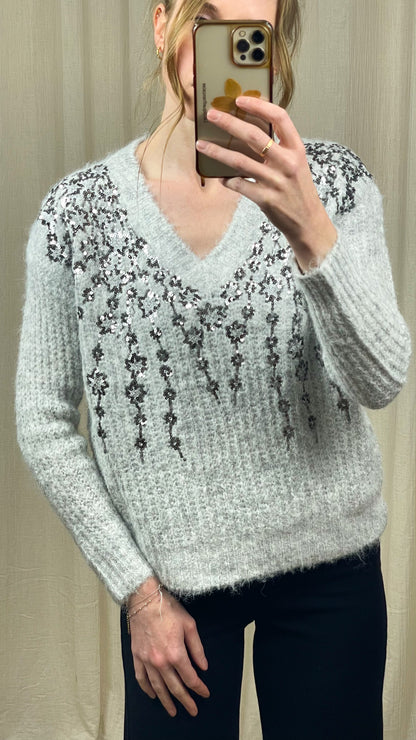 Pull Alice – Pull doux gris perle brodé de sequins